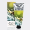 1-s-min.webp کرم دست حلزون فارم استی مدل Farm Stay Visible Difference Hand Cream (Snail )